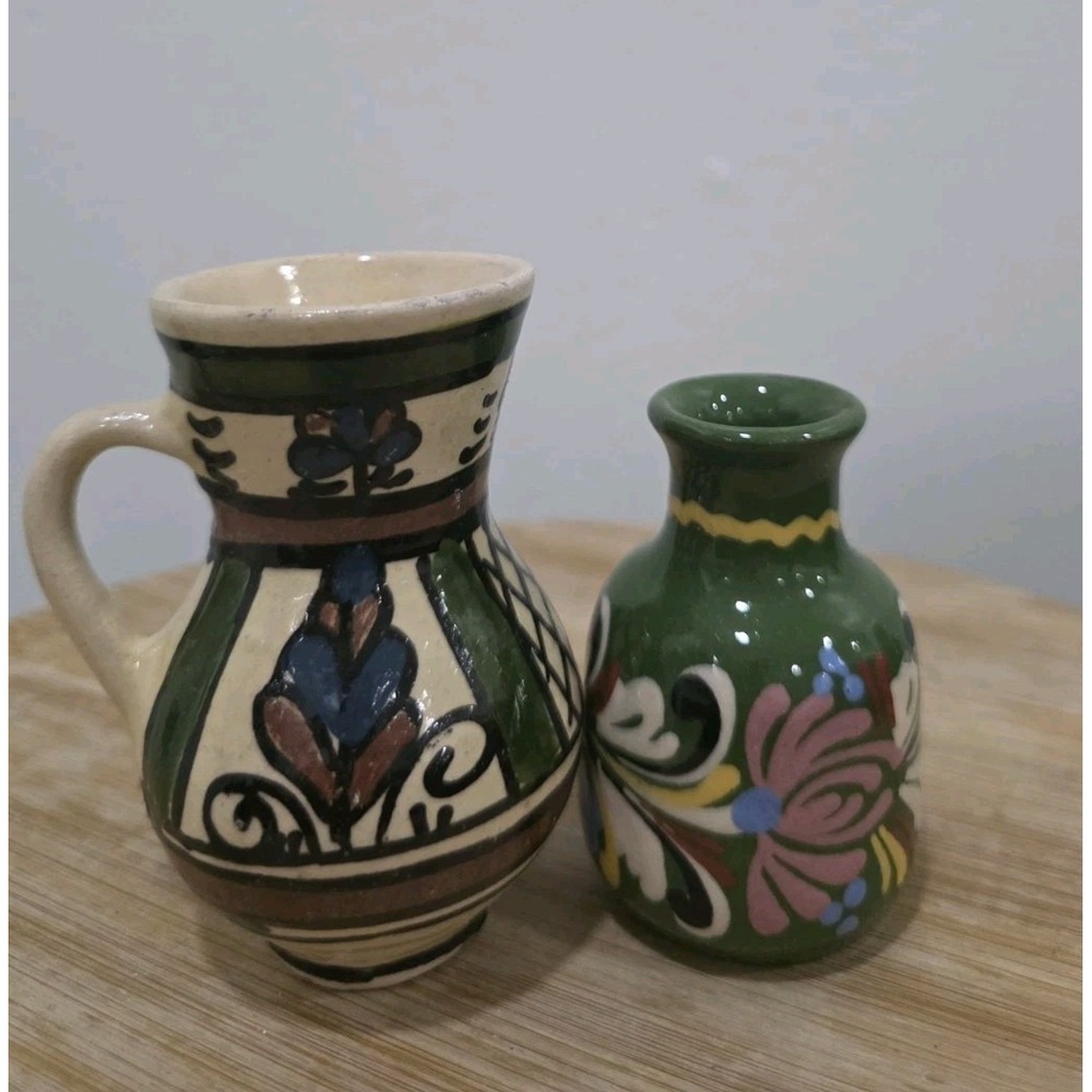 Vintage Small Pair of Mexican Jarritos de Barro Hand Painted Art Glossy Pottery